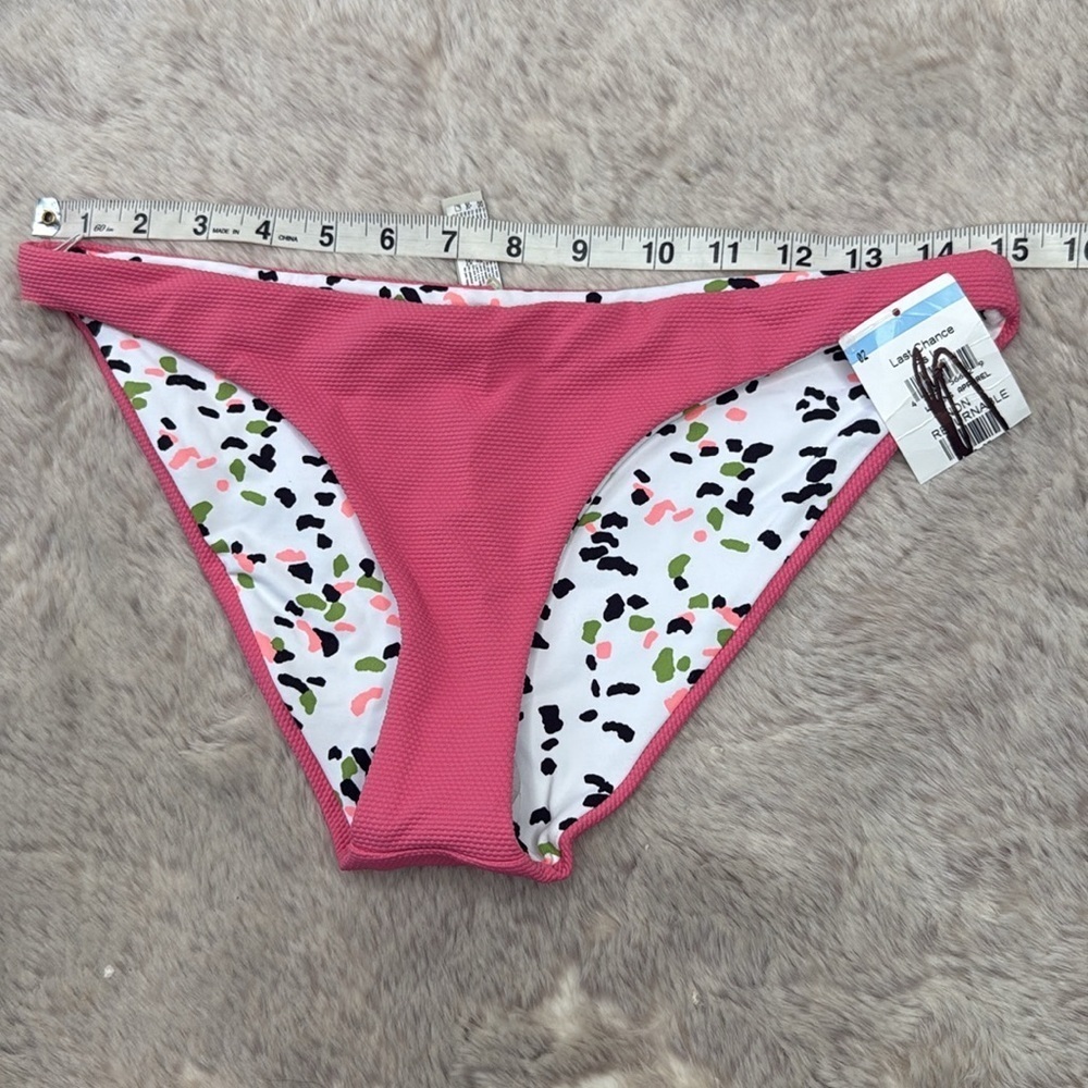 MAAJI | 'Lipstick Rose Flirt' Thin Side Reversible Bikini Bottoms, Size L, NWT - Picture 5 of 10